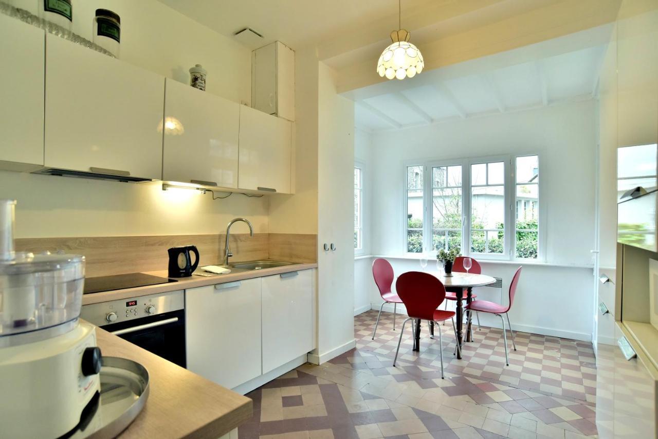 La Brise Cancalaise - Maison Typique Avec Vue Mer Cancale Extérieur photo